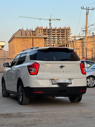 авто домик: Ssangyong : 2017 г., 1.6 л, Автомат, Дизель, Кроссовер