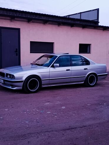 задние фары камри 50 оригинал: BMW 5 series: 1990 г., 3 л, Механика, Бензин, Седан