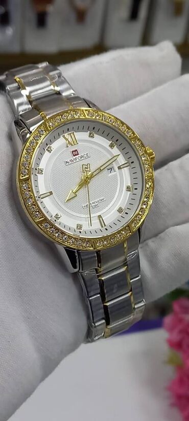 petek philippe: Новый, Наручные часы, цвет - Серебристый