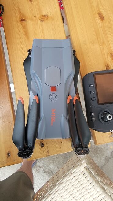 моторчик для ворот: Продаю квадрокоптер M 101max. Дальность полета 8 км, высота 500