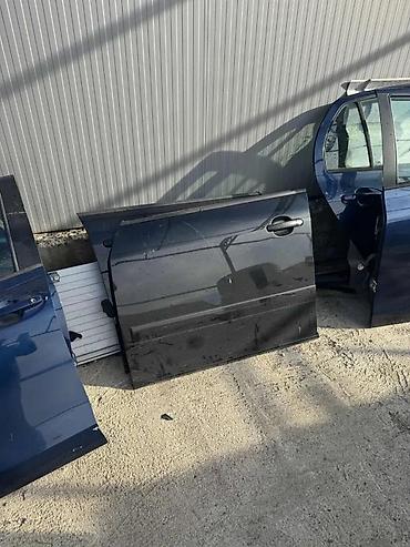 vag com cena: VRATA AUDI A2 | Prednja vrata crna boja audi a2 Cena je po komadu — 1