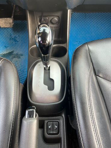 Chevrolet: Chevrolet Spark: 2018 г., 1 л, Вариатор, Бензин, Хэтчбэк — 17