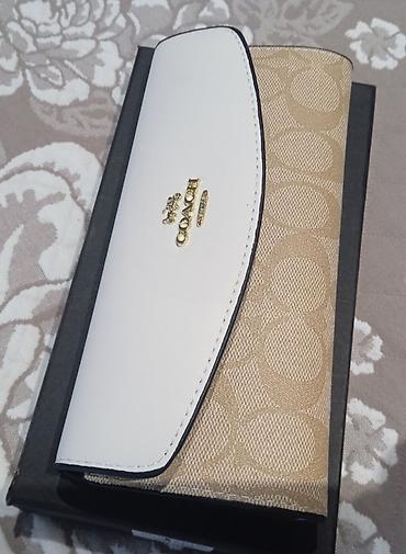 барсетки coach: Кошелёк COACH New York - Модель: женский длинный кошелёк-клатч с — 2