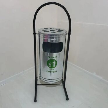 Baklar və çənlər: Məhsul: Daxili/çöl istifadə üçün metal zibil qutuları - Model — 11