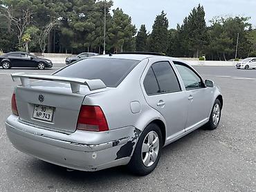 Volkswagen: Volkswagen Jetta: 2 l | 2003 il Sedan — 5