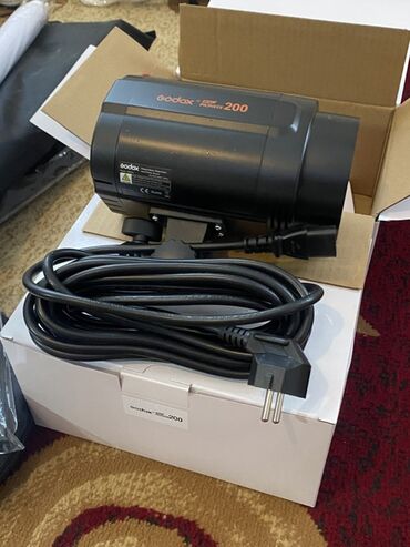 Fotokameralar: Canon EOS RP + RF 24-105mm f/4-7.1 IS STM Kit və studiya işığı — 5