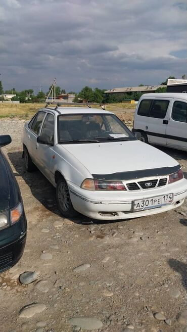 Daewoo: Daewoo Nexia: 2002 г., 1.5 л, Механика, Бензин, Седан