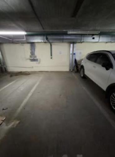 car parking: 2 места в подземном паркинге. В районе Вефа центр - Разметка на полу — 1