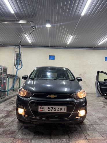 Chevrolet: Chevrolet Spark: 2017 г., 1 л, Вариатор, Бензин, Хэтчбэк