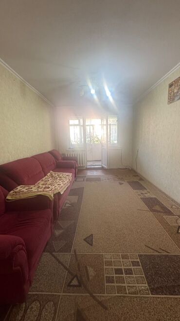 старый автовокзал продажа домов: 1 комната, 58 м², 104 серия, 1 этаж, Старый ремонт
