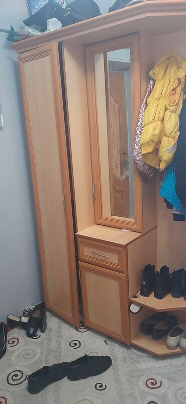 Мебель для дома: Обувница, Б/у, 2 двери, Распашной, Прямой шкаф, Азербайджан