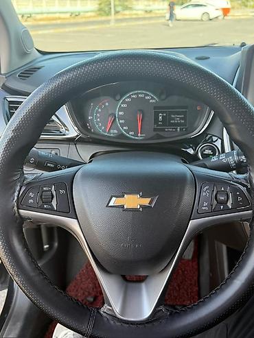 shevrolet lacetti: Chevrolet Spark: 2016 г., 1 л, Автомат, Бензин, Хэтчбэк — 8