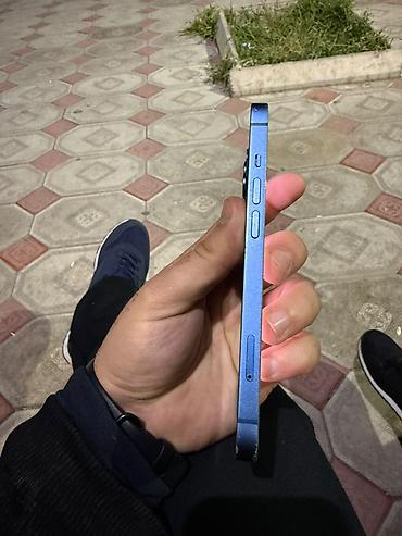 iphone 13 qirmizi: IPhone 13, Mavi, Face ID — 4