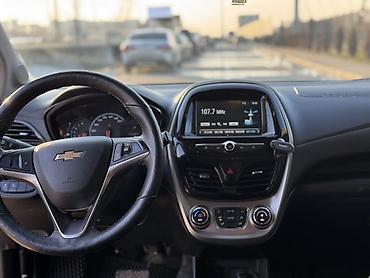 Chevrolet: Chevrolet Spark: 2018 г., 1 л, Вариатор, Бензин, Хэтчбэк — 5