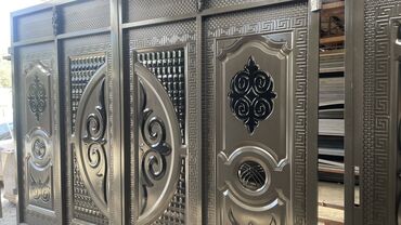вырезка замков: Распашные ворота Стальные