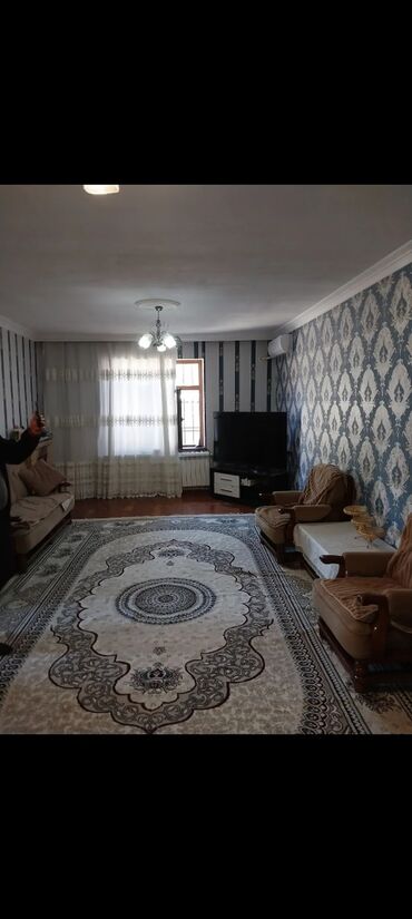 Həyət evləri və villaların satışı: Bakıxanov qəs. 6 otaqlı, 250 kv. m, Kredit yoxdur, Orta təmir — 24