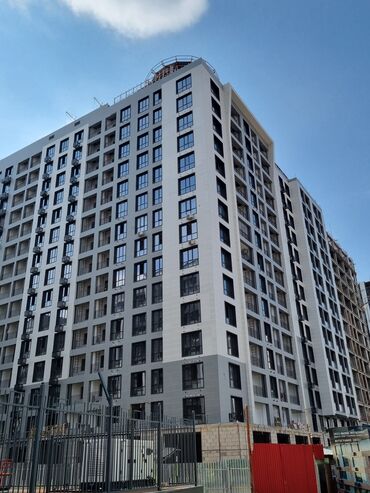 кв в бишкек: 3 комнаты, 110 м², Элитка, 3 этаж, ПСО (под самоотделку)