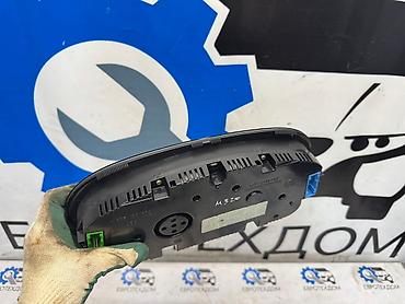 Щитки приборов: Щиток приборов Volkswagen 2001 г., Б/у, Оригинал, Германия — 8