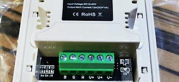 jastucnice dormeo: RGB kontroler zidni osetljiv na dodir STAKLO. PVC 3800RSD VPC 3300rsd — 10