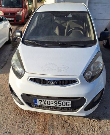Renault Clio: 0.9 l | 2017 year 47000 km. Hatchback at lalafo.gr Renault Clio: 0.9 l | 2017 year 47000 km. Hatchback