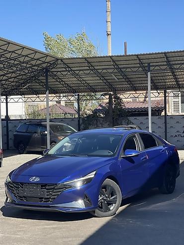 Hyundai Avante: 2022 г., 1.6 л, Автомат, Гибрид, Седан