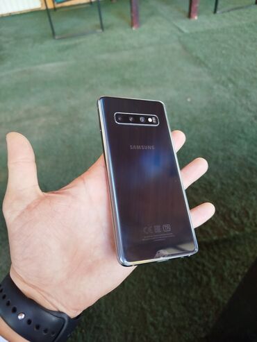 2 ci əl telefon: Samsung Galaxy S10, 128 GB, rəng - Qara, Düyməli, Barmaq izi, İki sim kartlı