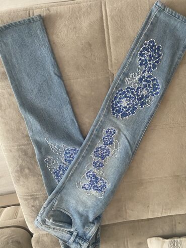 Dəstlər, kostyumlar: Mavi rəngli düz kəsim cins şalvar - Açıq mavi denim, klassik 5 ciblə
