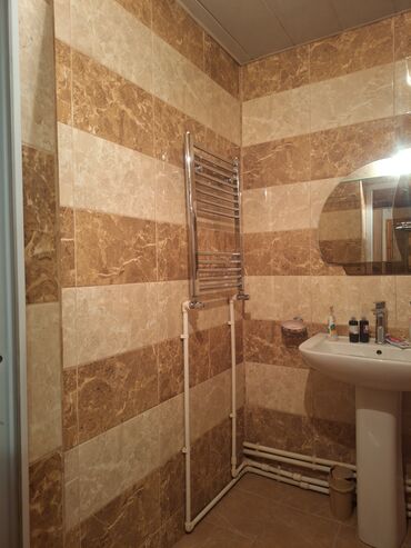 Köhnə tikili: Gəncə, 3 otaqlı, Köhnə tikili, 72 kv. m -da lalafo.az — 17 Köhnə tikili: Gəncə, 3 otaqlı, Köhnə tikili, 72 kv. m — 17