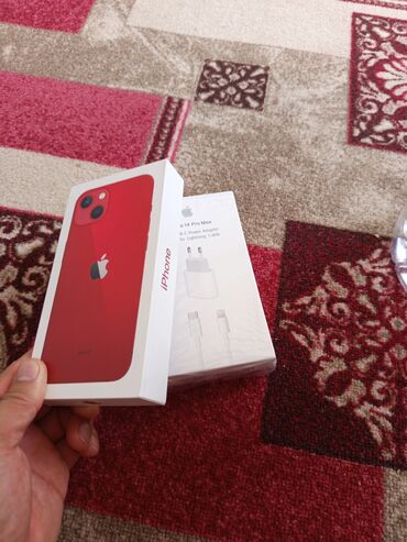замена экрана: IPhone 13, Новый, 128 ГБ, Красный, Зарядное устройство, Защитное стекло, Кабель, 92 %