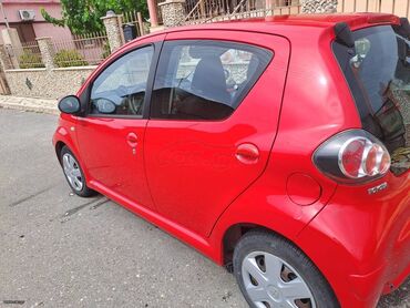 Toyota: Toyota Aygo: 1 l. | 2009 έ. Χάτσμπακ — 18