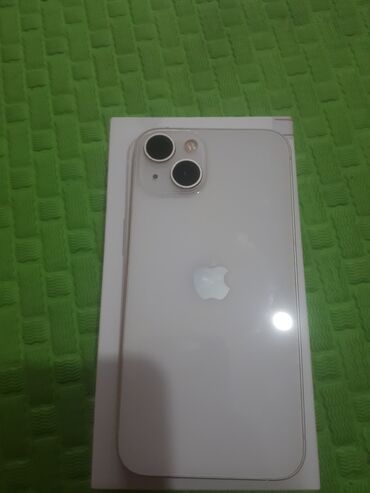 продаю наушники на айфон: IPhone 13, Б/у, 128 ГБ, Белый, Зарядное устройство, Коробка, Наушники, 90 %