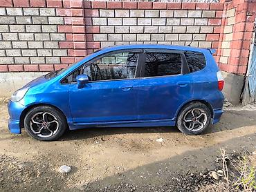 bud e9: Honda Fit: 2005 г., 1.3 л, Вариатор, Бензин, Хэтчбэк — 3