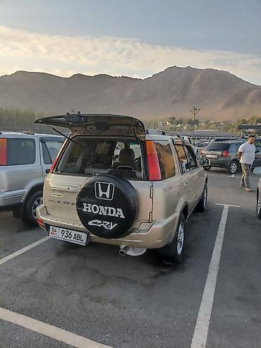 carnival 2020: Honda CR-V: 2003 г., 2 л, Механика, Бензин, Кроссовер — 5