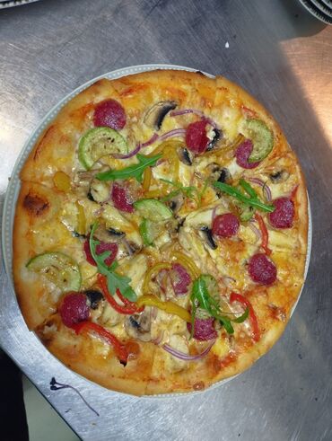 Aşpazlar: Pizza ustası, 25 il, 6 ildən artıq təcrübə — 4