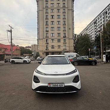 Changan: Changan Qiyuan Q05: 2026 г., 2 л, Автомат, Электромобиль, Кроссовер — 2