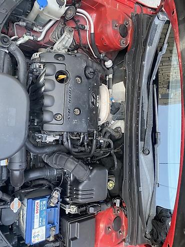 Hyundai: Hyundai i30: 1.4 l | 2007 il Hetçbek — 12