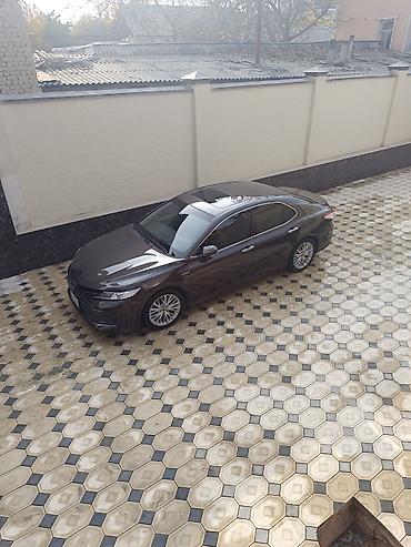 Toyota: Toyota Camry: 2018 г., Гибрид, Седан — 5