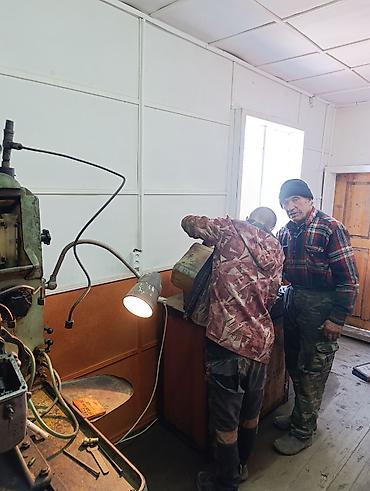 Другое автосервисное оборудование: Продаётся стенд для проверки и настройки топливных насосов высокого — 2