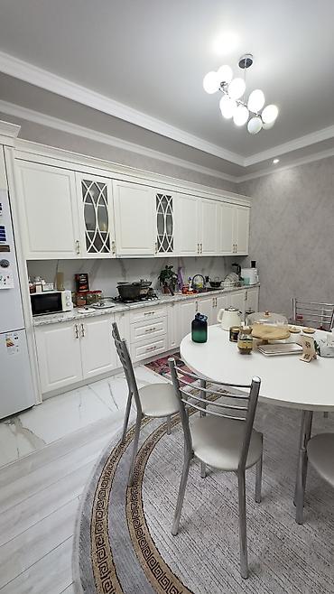 Продажа коттеджей и домов: 6 комнат и более, 180 м², 4 соток, Бишкек, Агентство недвижимости at lalafo.kg — 11 Продажа коттеджей и домов: 6 комнат и более, 180 м², 4 соток, Бишкек, Агентство недвижимости — 11