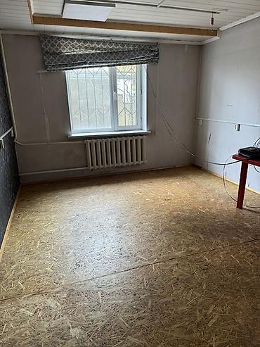 kg house: Дом с участком и большим крытым навесом - Кирпичный дом за высоким — 10