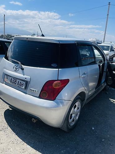 порте 2: Toyota Porte: 2003 г., Автомат, Бензин, Хэтчбэк — 5