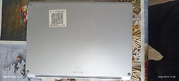 bull print: Ноутбук Microsoft Surface Laptop (серебристый) - Тонкий алюминиевый — 2