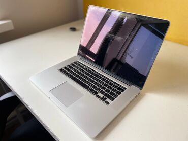 macbook pro 15 2020: Ноутбук, Apple, 16 ГБ ОЗУ, Intel Core i7, 15 ", Б/у, Для несложных задач, память SSD