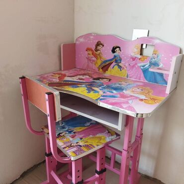 uşaq stulu: Для девочки и мальчика, Письменный стол