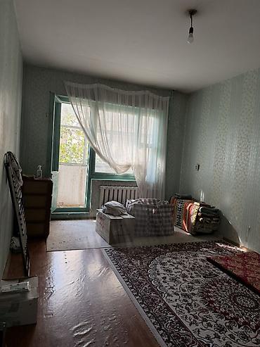 продаю однокомнатную: 1 комната, 37 м², Джал-29 105 серия, 4 этаж — 2