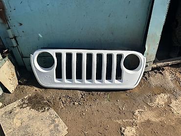 Решетка радиатора Jeep 2023 г., Б/у, Оригинал