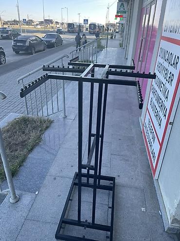 Оборудование для магазинов: Mağaza üçün metal asılqan stendi - Material: möhkəm metal — 3