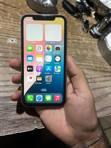 Apple iPhone: IPhone X, Gümüşü, Face ID — 7