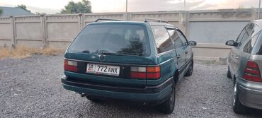 passat машина: Volkswagen Passat: 1992 г., 1.8 л, Механика, Бензин, Универсал