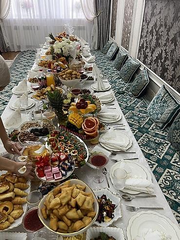 той кызмат: Көчмө банкеттер | Ашпозчулар | Идиш-аякты ижарага берүү, Столдорду ижарага берүү, Фуршет столу — 4